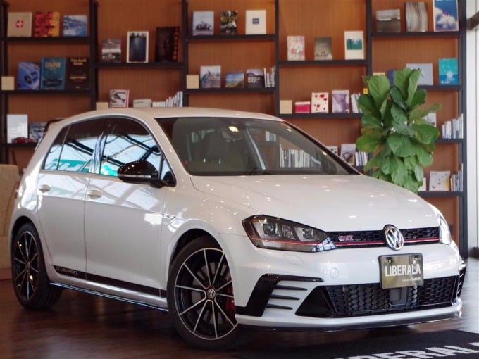 VW ゴルフ GTI クラブスポーツ ストリート E 入荷情報01