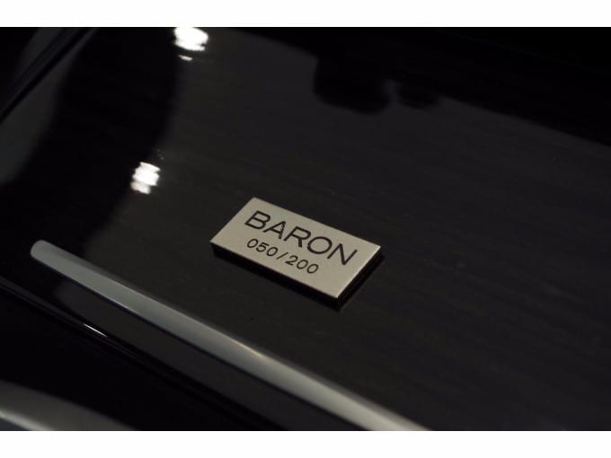 日本200台限定BMW 523d バロン登場！04