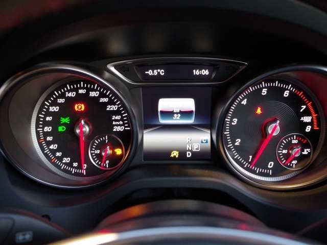 M・ベンツ CLA250 シュポルト 4マチック03