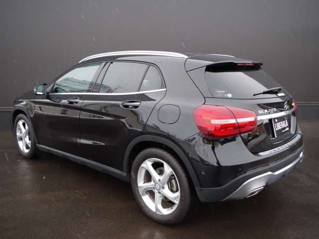 コンパクトSUV！！メルセデス・ベンツ  GLA220 4MATIC05