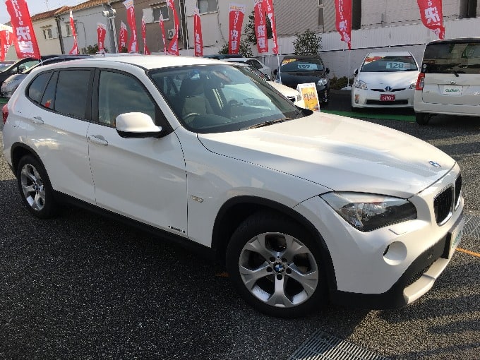 人気の車種です！BMW X1入庫！02