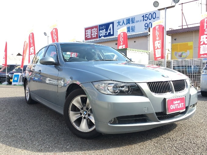 H15年式 BMW 325i ハイライン入荷しました！01