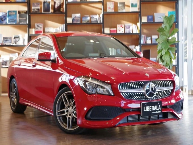 '17年式 M・ベンツ CLA180 スポーツ入荷！01