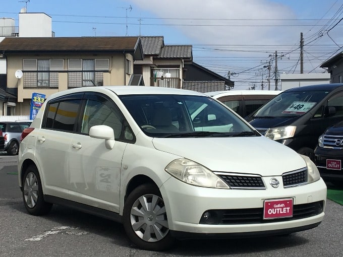 平成18年 日産 ティーダ 15M 入庫しました！01