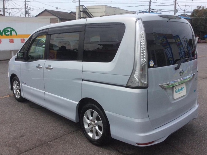 祝:ご納車 日産 セレナ ハイウェイスター Sハイブリッド ♫02