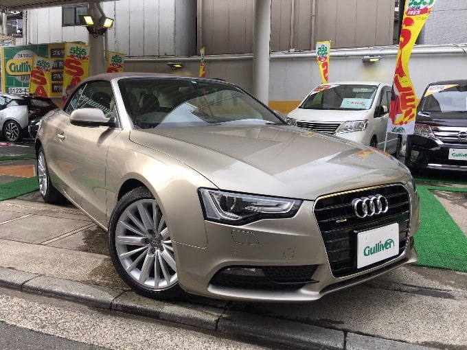 おすすめ車両入荷しました！！2015年式 アウディ A5カブリオレ 2.0TFSI クワトロ01