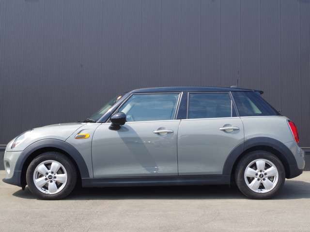 2015年式 ＢＭＷ ミニクーパー入荷！！03