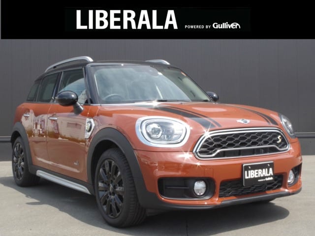 ＢＭＷ　ミニクロスオーバー　クーパー S E　 オール4　入荷！！01