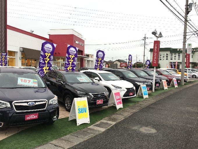 雨降りですが、元気に営業中です！！03