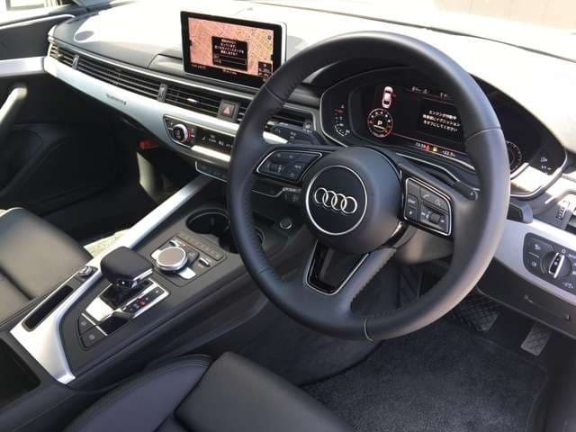 アウディ A5スポーツバック2.0 TFSI クワトロ スポーツ　入荷！！02