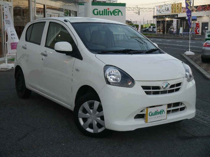 ★☆ DAIHATSU ミライース X 入荷しました ☆★01