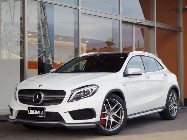 メルセデスAMG GLA45 入荷！！01