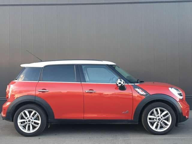 ＢＭＷミニクロスオーバー　クーパーS オール4　入荷！！03