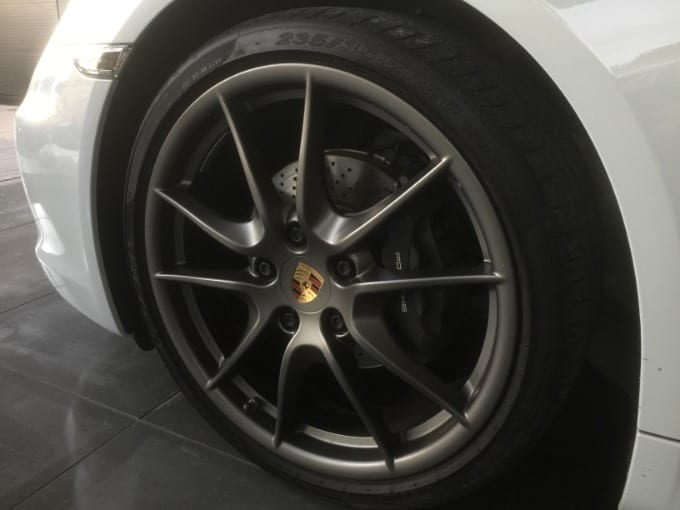 タイヤの空気圧は大丈夫でしょうか？01