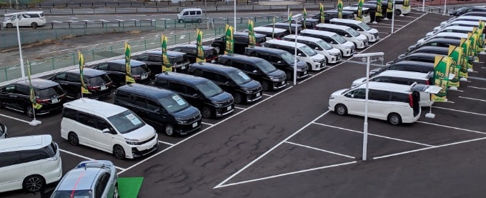 ミニバン！サイズ比較してみました！！「車の豆知識」(中古車 東京都 八王子市 ガリバー)01