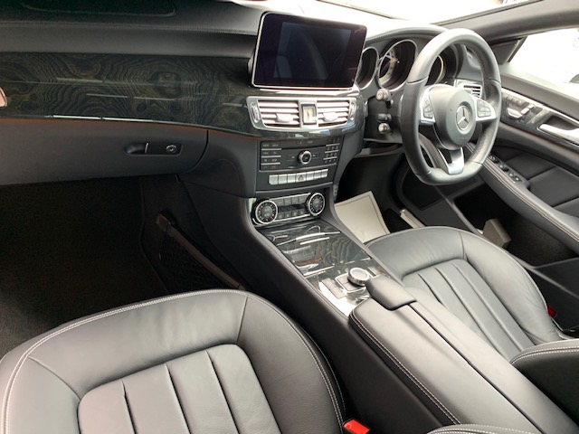 入荷情報！ＣＬＳ220ｄＡＭＧライン★328i グランツーリスモモダン★ＴＴクーペ　1.8ＴＦＳＩ　Ｓラインコンペティション★02