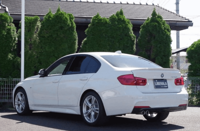 ＢＭＷ ３２０ｄ Ｍスポーツ　ACC　LEDヘッドライト　ご紹介！！02