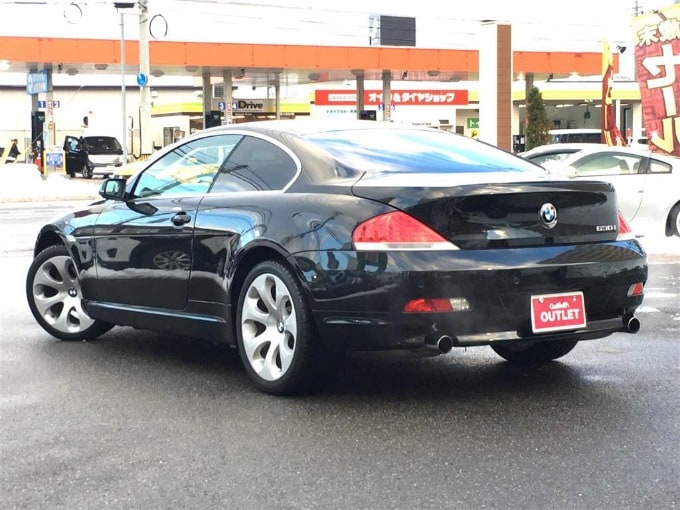 中古車入荷情報　BMW630i02