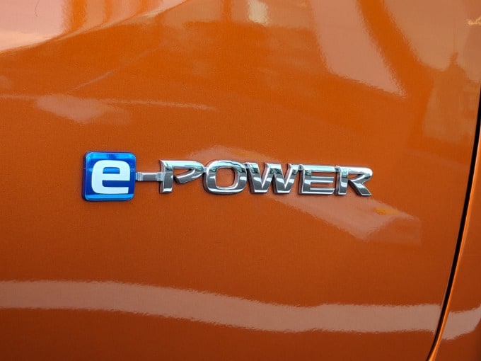 話題のe-POWERってなんだ！？〜車の豆知識〜01