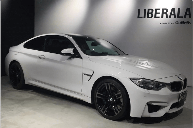 BMW M4 入荷のお知らせ。01