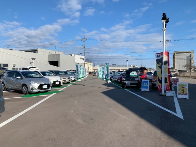 ２０１９年猪突猛進のイノシシ年開幕！１月３連休明けの火曜日！休まず朝１０時から営業中です！04