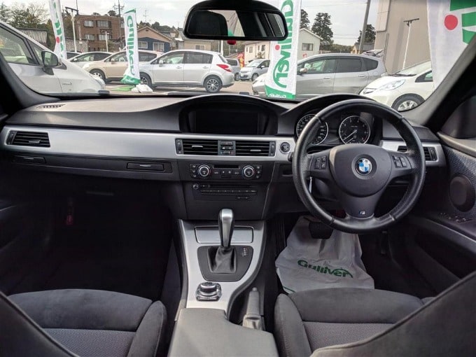 ガリバー七尾店　M・ベンツC200   BMW320i　輸入車特集！04