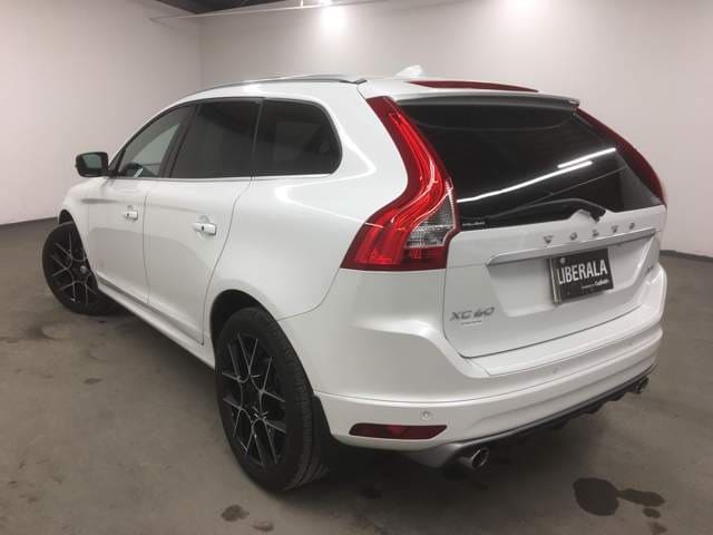 ボルボ XC60D4 Rデザイン　ポールスターPKG 入荷のお知らせ05