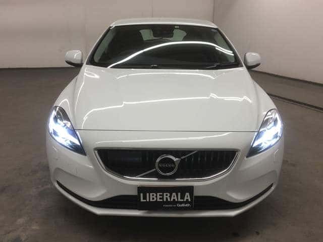 特別仕様車！！ボルボ V40D4 ダイナミック エディション 入荷のお知らせ02