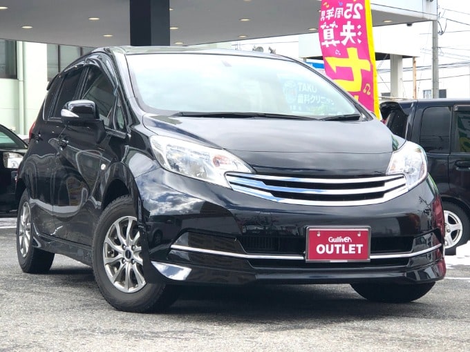 中古車入荷情報　日産　ノート　ライダー01