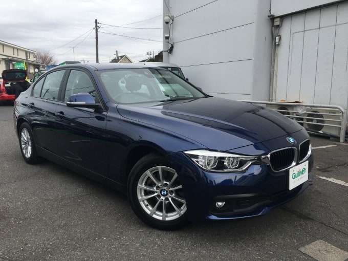 【入荷情報】H28 BMW320i　入荷しました！！01