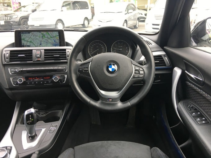 最新入荷情報　BMW116i  02