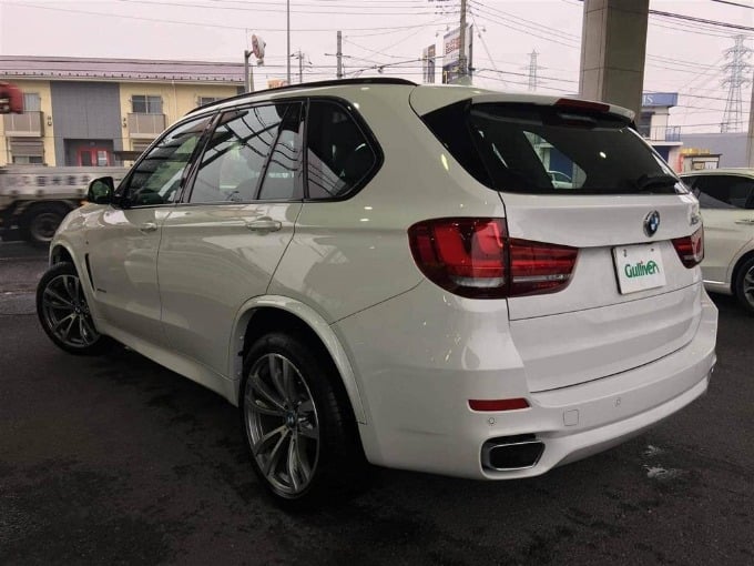 中古車入荷情報　ＢＭＷ Ｘ５ ｘＤｒｉｖｅ ３５ｄ Ｍスポーツ02