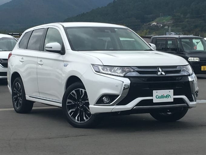 今の時代の車！！！！アウトランダーPHEV01