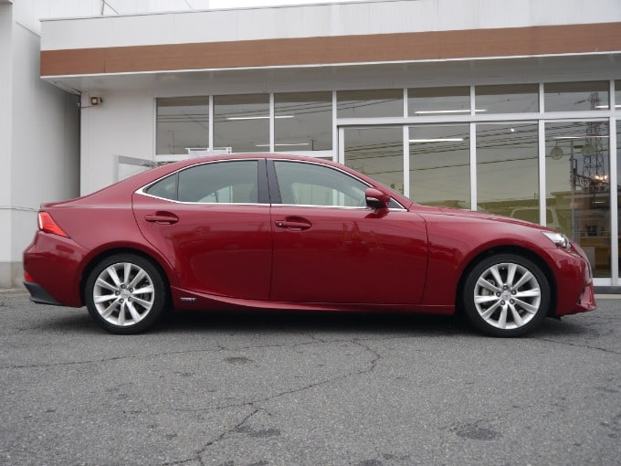 ★☆ LEXUS IS300h バージョンL 入荷しました ☆★04