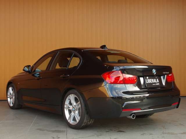 H27　BMW　３２０d　Msport03