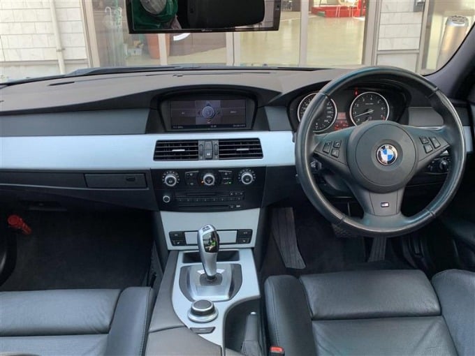 ＢＭＷ ５３０ｉ　が入荷しました！！！03