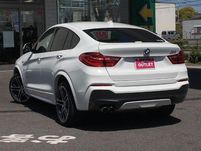 H26　BMW　X4　xDrive 28i Mスポーツ　入荷しました！！！！02