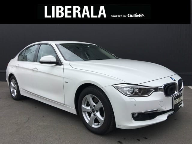 ＢＭＷ320i xドライブ ラグジュアリー 4WD　入荷のおしらせ01