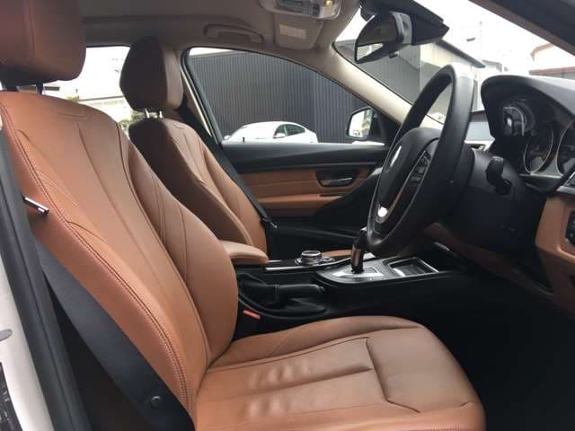 ＢＭＷ320i xドライブ ラグジュアリー 4WD　入荷のおしらせ04