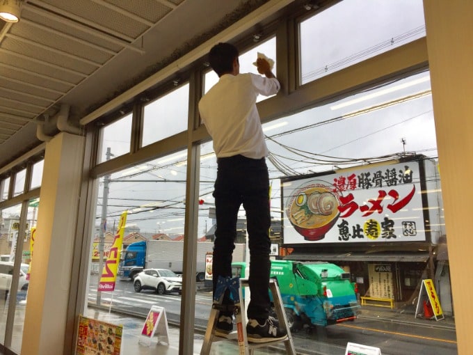 ☆雨の日のガリバー東大阪店☆02