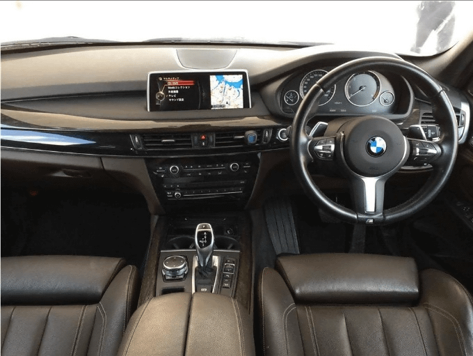 最新入荷車両　'15 ＢＭＷ Ｘ５ ｘＤｒｉｖｅ ３５ｄ Ｍスポーツ03