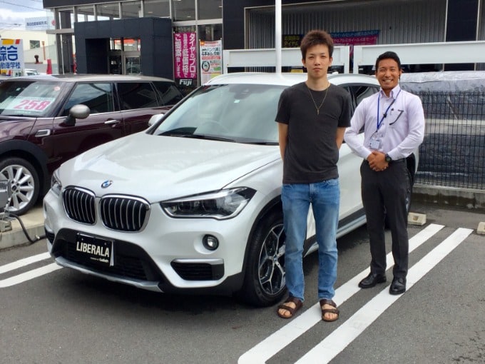 2017 BMW X1 ご納車おめでとうございます01