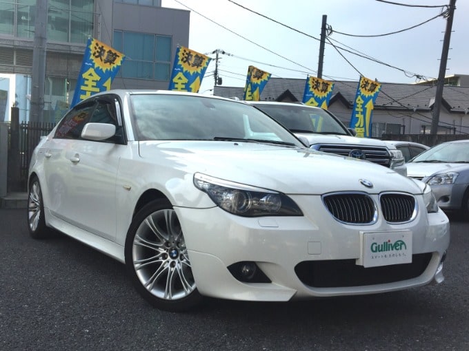 新入荷情報！BMW525i　Mスポーツ01