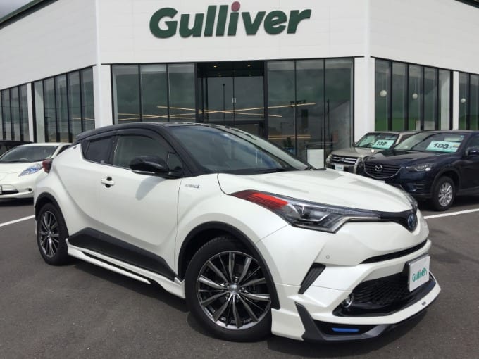 H30 トヨタ Ｃ－ＨＲ ハイブリッド １．８Ｇ　パール入荷しました！01