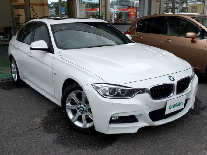 2013年式　BMW 320i　入荷しました！！01