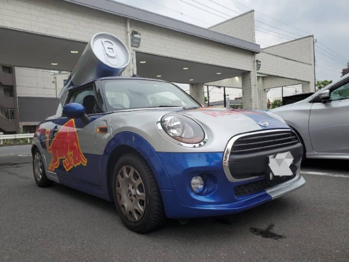 Ω Red Bull MINI Ω01