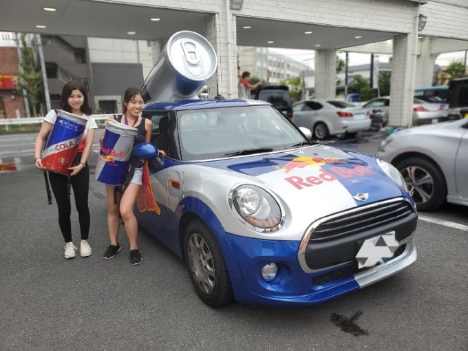 Ω Red Bull MINI Ω02