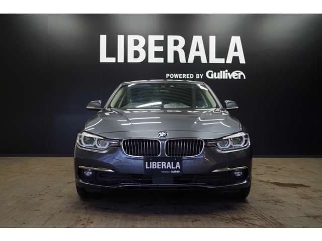 ＢＭＷ 320i　ラグジュアリー 入荷のおしらせ02