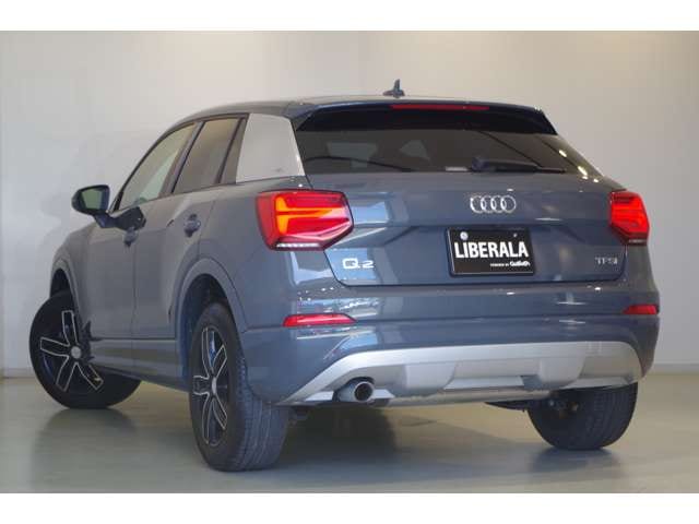 '17 Audi Q2入荷しました03