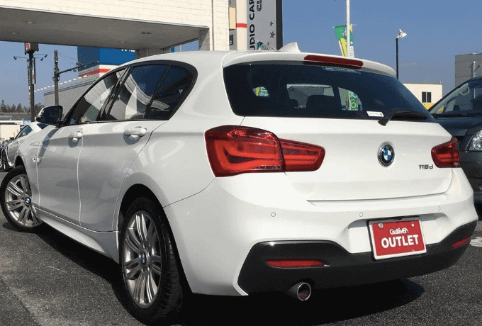 人気車種！！BMW118dが登場！！！02